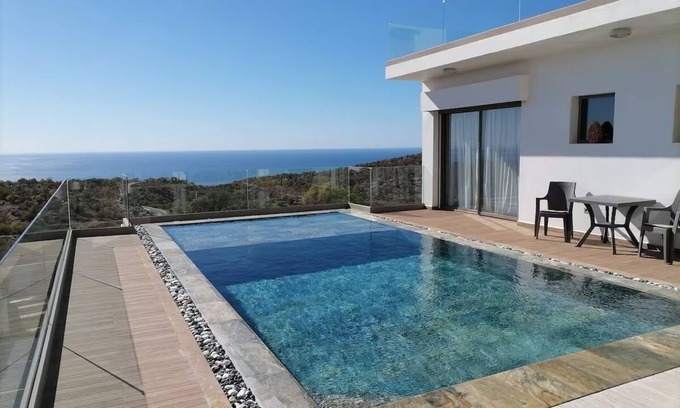 Taghazout Villa | Beautiful Villa with Ocean View