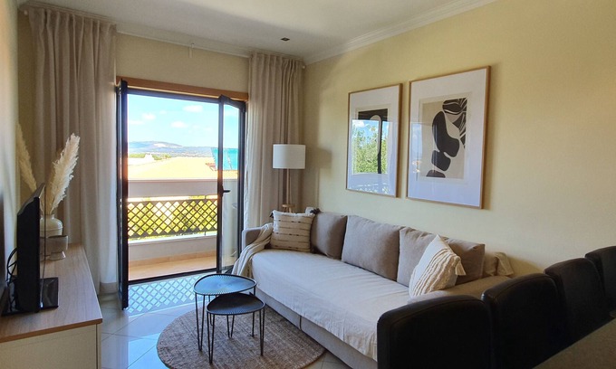 Vale de Carro Apartment | Beautiful well-kept child-friendly 3 room apartment in a dream location