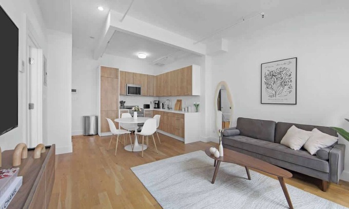 Hell's Kitchen Apartment | Beautifully Renovated 1 bedroom in Prime Manhattan