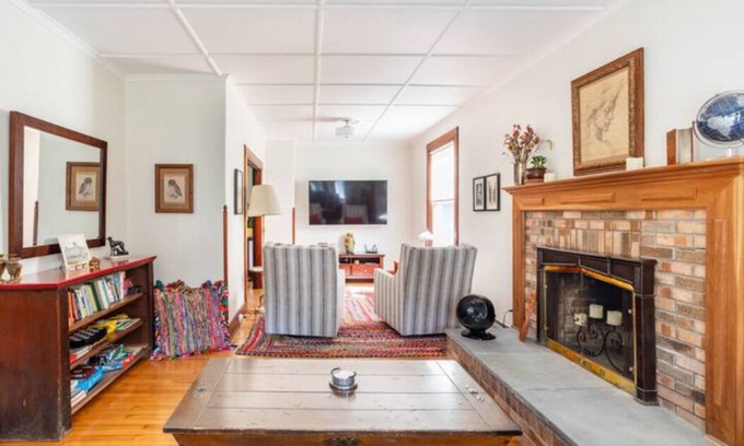 North Adams House | Beauty in the Berkshires - Just up the hill from Mass MoCA and Downtown