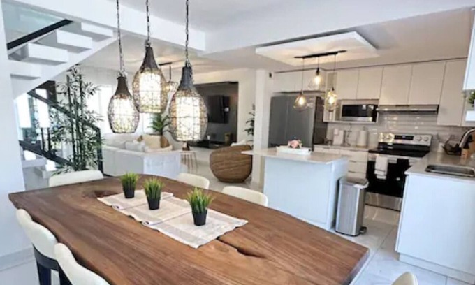 Puerto Barillas House | Beautyful deluxe house