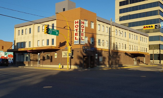 North Battleford Hotel | Beaver Hotel