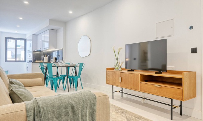 Santa Luzia Apartment | Beco Santa Emilia 2G, a Home in Madeira