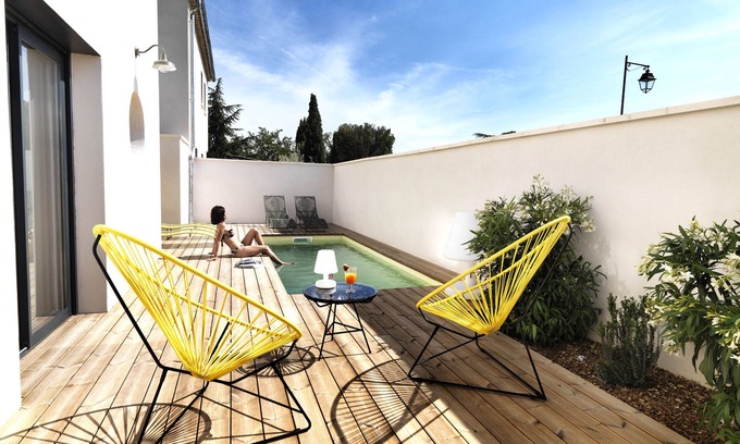 Bedoin Villa | Bédoin, contemporary home for lovers of design, sport and the Ventoux mountains