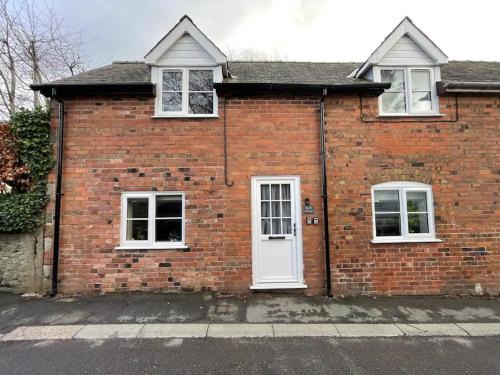 Clun House | Beech Cottage with Clun Castle View