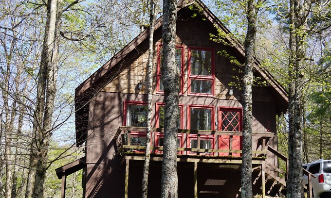 Charter Hills House | Beech Mountain Chalet
