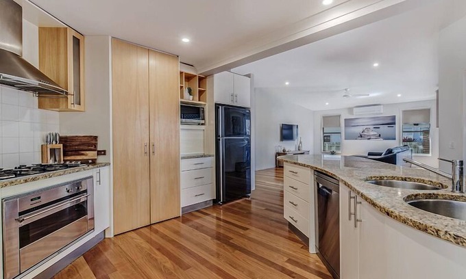 Mudjimba House | Beecheyana North Beach House