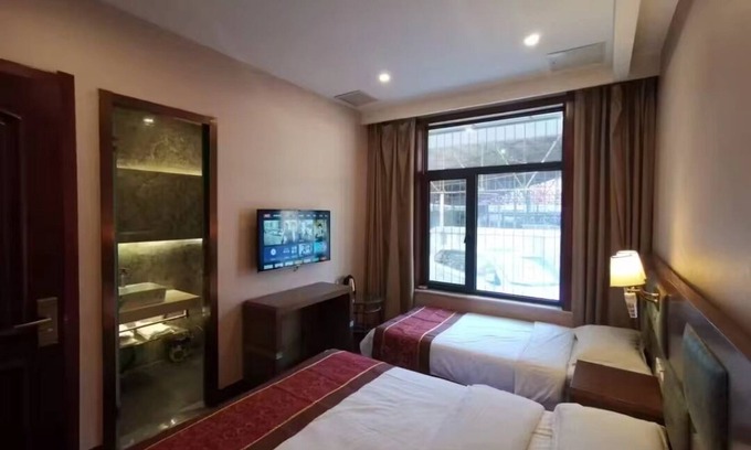 Downtown Beijing Hotel | Beijing Huiqing Garden Bussiness Hotel