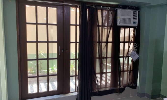 Candon Apartment | Beinte Singko de Marso Apartments