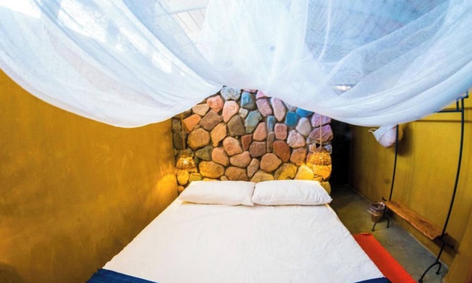 Dahab Cabin | Beit Theresa Stone Room with Pool Viewnn