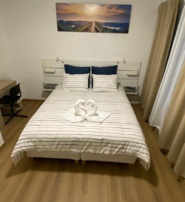 Belhez Apartment | Bel appart calme climatisé parking privé sur demande D011