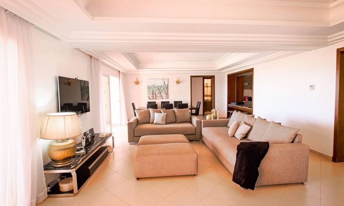 Imi Ouaddar Apartment | Bel Horizon - Luxe - Pool - 8 or 9 Px