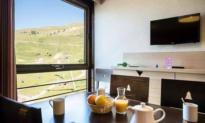 Orcieres-Merlette Apartment | Belambra Club Le Roc Blanc* - Premium Room 4 people Balcony Stunning View