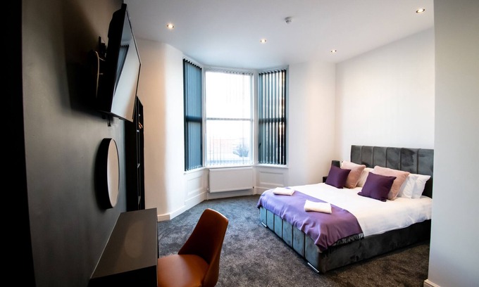 Blackpool Town Center Apartment | Belgrade Suite by Sasco Apartments