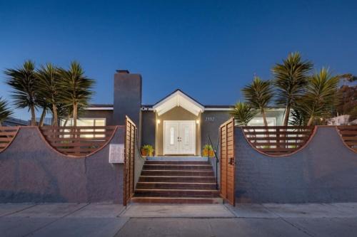 Grant Hill Villa | Bella Casa 1 Pool with Spa Minutes to Downtown and Beaches