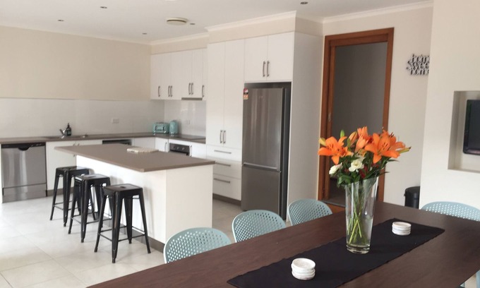 Sale House | Bella House Short/Long Stay Accommodation. Fully furnished - Feels like home.