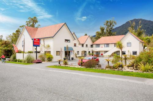 Franz Josef Glacier Hotel | Bella Vista Motel Franz Josef Glacier