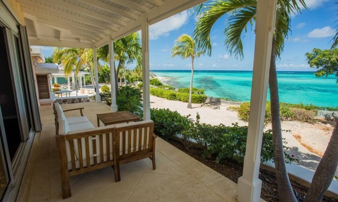 Shoal Bay Villa | BellamareVilla, Shoal Bay East, Pool.