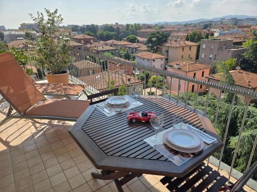 San Donato-San Vitale Apartment | Bellavista panoramic terrace Appartamento con terrazza zona Sant Orsola