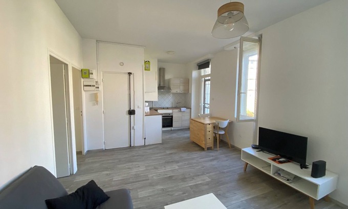 Saint-Charles Apartment | Belle de Mai, Appartement Orange