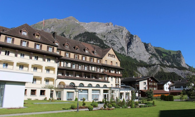 Kandersteg Hotel | Belle Epoque Hotel Victoria