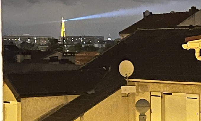 Le Kremlin-Bicetre House | Belle Maision Proche Paris , Parking Gratuite Avec Jardin , vue la Tour Eiffel
