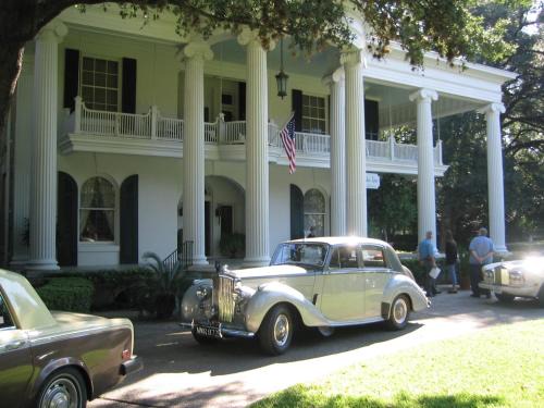 Gonzales Bed & Breakfast | Belle Oaks Inn