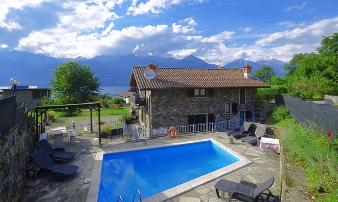 Colico House | Belvedere, Colico, Italy