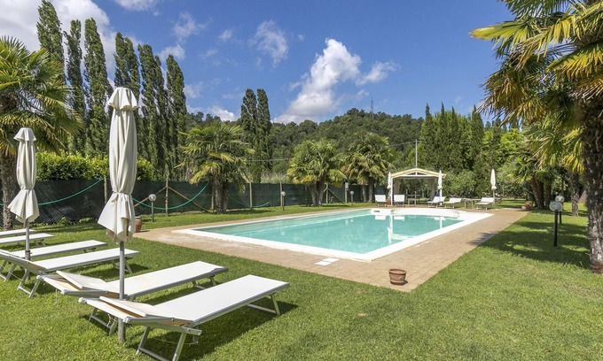 Montopoli in Val d'Arno House | Belvilla by OYO CASA ROSSA 8 pax