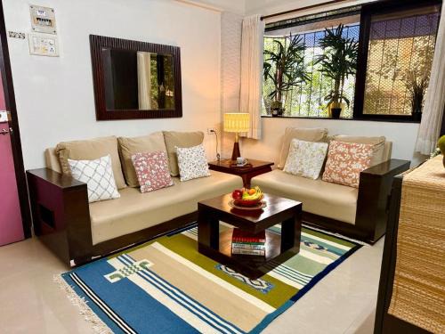 Pali Hill Apartment | Benston 203, Off Carter Road, Bandra West by Connekt Homes