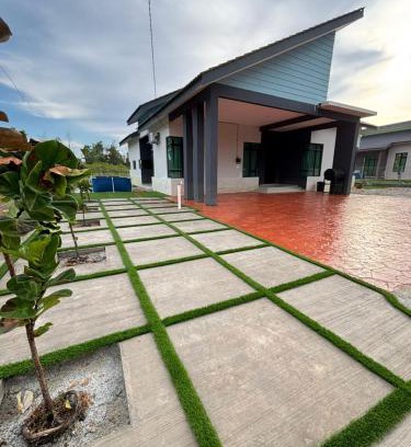 Kampung Tepoh Villa | Berangan Blue
