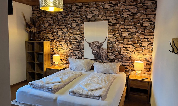 Finkenstein am Faaker See Bed & Breakfast | Bergbude
