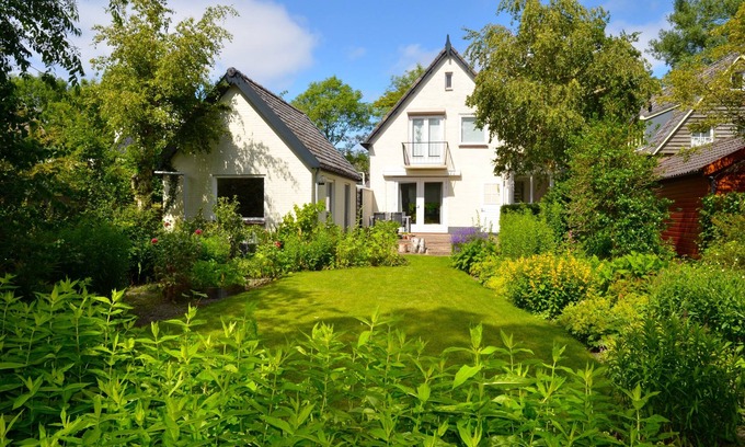 Bergen House | BERGEN: Nice family house with large, sunny garden. Nice location in Bergen!