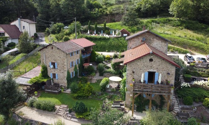 Bertignat Bed & Breakfast | Bergeveaux