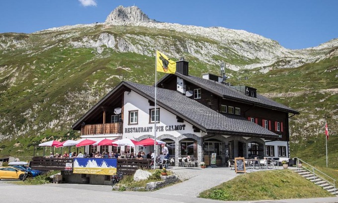Andermatt House | Berggasthaus Piz Calmot