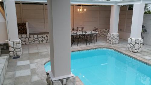 Swellendam Bed & Breakfast | Bergview Guesthouse Swellendam