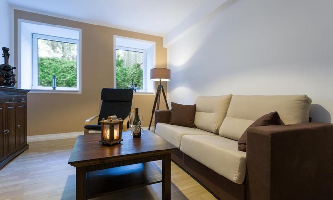 Niederschoenhausen Apartment | Berlin City Apartments