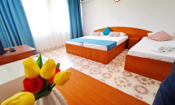 Eforie Nord Hotel | Berlin - Locatie Centrala
