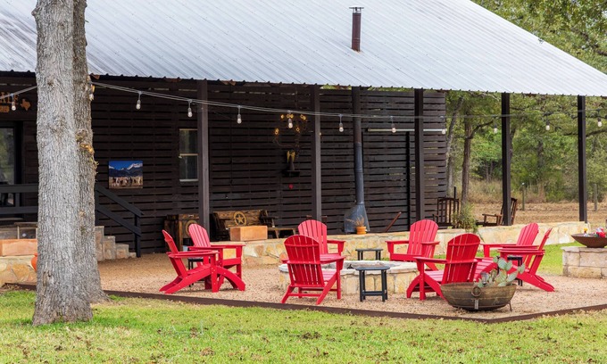 Ledbetter House | Bespoke Western Design Located Minutes to Round Top | Round Top Royale #1
