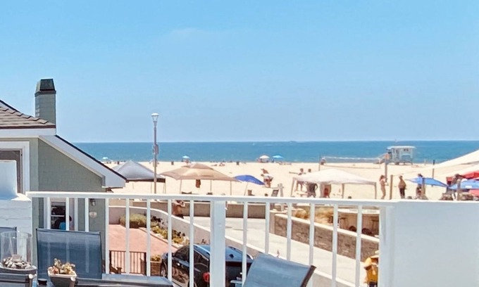 Hermosa Beach House | Best Beach Home- Steps To The Sand - Awesome !