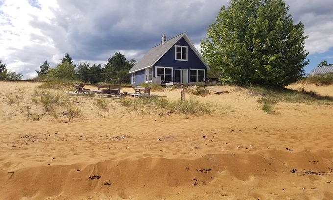 Lake Linden Cottage | Best Beach on the Keweenaw - Big Traverse Bay on Lake Superior