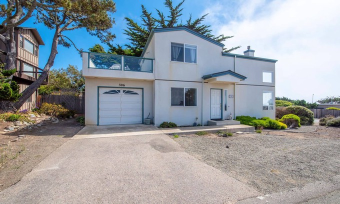 Marine Terrace House | Best Location AND Pet-Friendly! Just Steps Away From Fiscalini Ranch!
