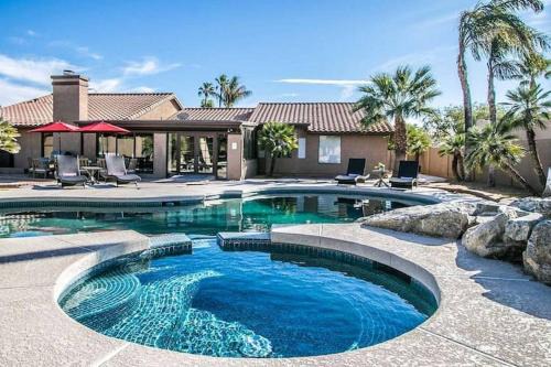 Village Estates House | Best Location in Scottsdale, 8 Bedroom House, Heated Pool, Spa, Game room, BBQ, Putting Green