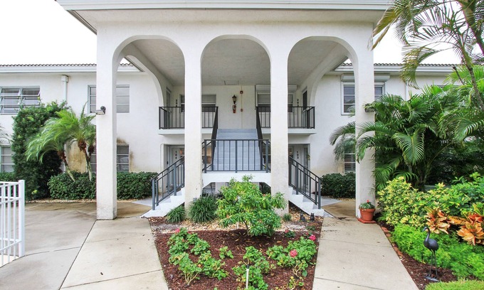 Park Shore Condo | Best Vacation Spot in Naples, Florida