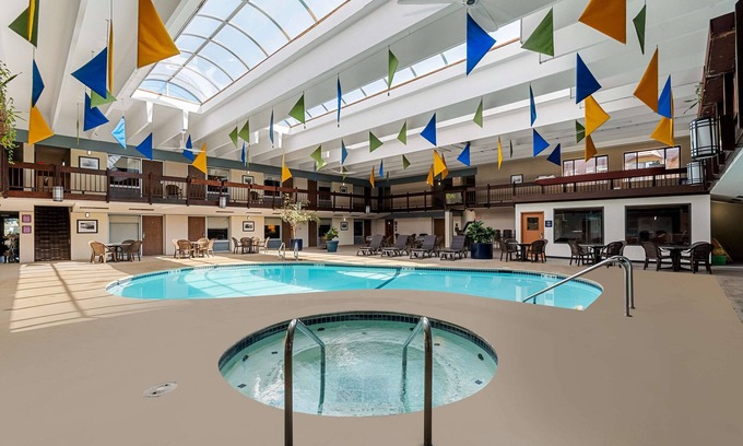 Superior Hotel | Best Western Bridgeview Hotel