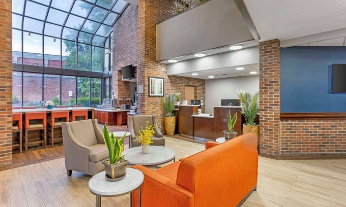 Danbury Hotel | Best Western Danbury/Bethel
