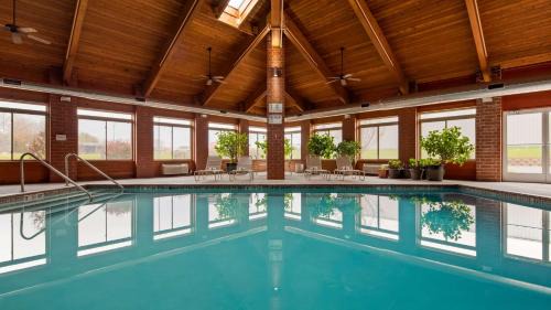 Geneseo Hotel | Best Western Geneseo Inn