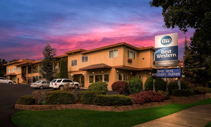 Coos Bay Hotel | Best Western Holiday Hotel