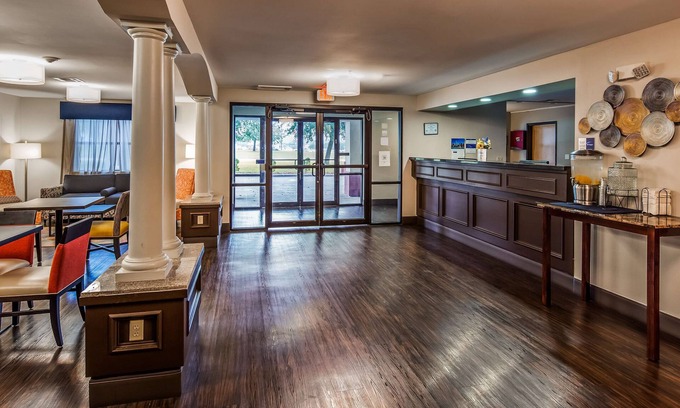 Copperas Cove Hotel | Best Western Inn & Suites