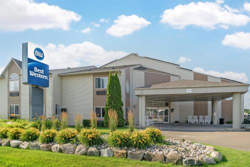 Ludington Hotel | Best Western Lakewinds